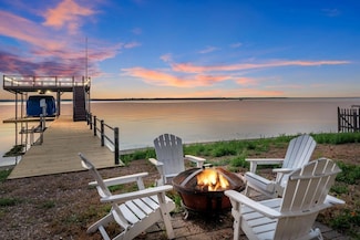 114 Harbor Dr, Gun Barrel City, TX 75156