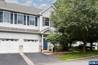 84 Pheasant Run, Old Tappan, NJ 07675