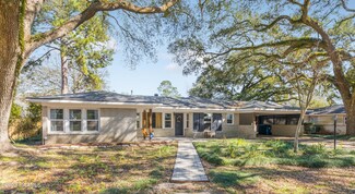 109 Live Oak Dr, Lafayette, LA 70503