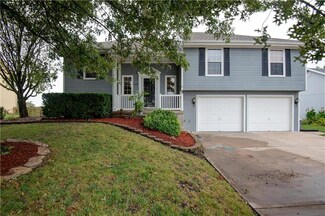 1109 Timberline Dr, Cameron, MO 64429