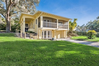 4611 Ola Beach Dr, Mount Dora, FL 32757