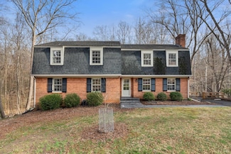 2300 Glencove Place, Lynchburg, VA 24503