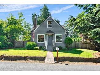 2400 SE Swain Ave, Milwaukie, OR 97267