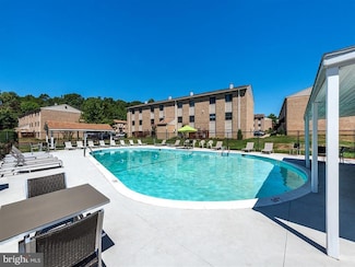 1009 Warwick Dr Unit 2D, Aberdeen, MD 21001