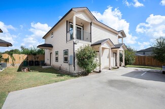 5011 Mallow St Unit A/B, Houston, TX 77033