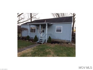 616 Victoria Ave, Williamstown, WV 26187