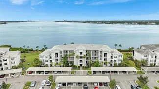 910 Tidewater Shores Loop Unit 304, Bradenton, FL 34208