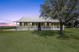 8515 Sandy Hill Rd, Brenham, TX 77833
