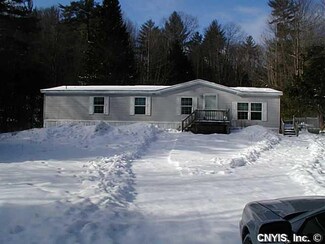 253 Old Stage Rd, Lake Luzerne, NY 12846
