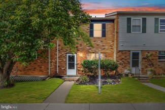 8643 Burnside Ct, Manassas Park, VA 20111