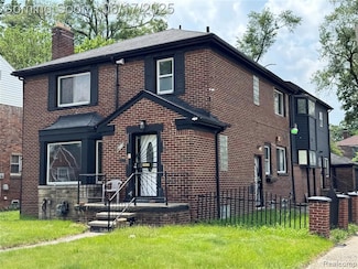 19211 Birwood St, Detroit, MI 48221