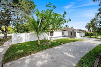 8201 NW 67th Ave, Tamarac, FL 33321