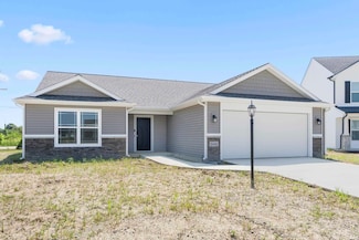 8446 Kenny Ct, Fort Wayne, IN 46818