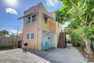 325 N L St Unit lower, Lake Worth, FL 33460