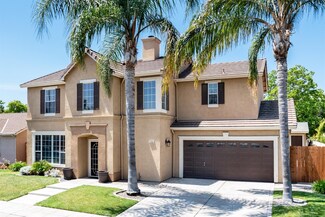 2468 S Lemonwood Ln, Fresno, CA 93725