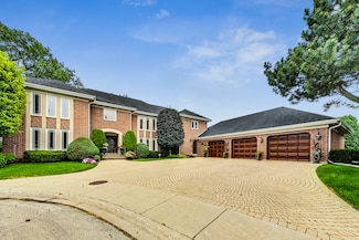 6425 N Tower Ct, Lincolnwood, IL 60712