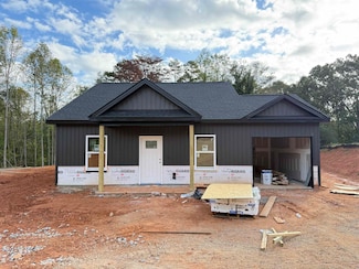 596 Coopertown Rd, Spartanburg, SC 29307
