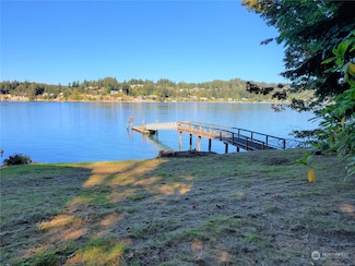 75 Bella Dr, Fox Island, WA 98333