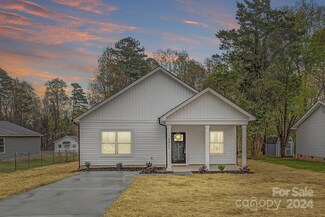 2128 B Ave, Charlotte, NC 28216