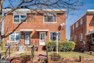 708 Crittenden St NE, Washington, DC 20017
