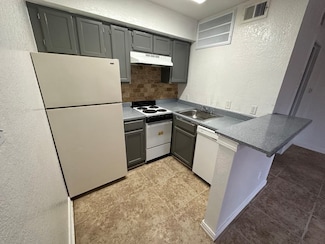 9825 Walnut St Unit M304, Dallas, TX 75243