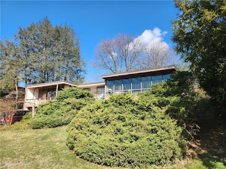 3033 Parkway Blvd, Allentown, PA 18104