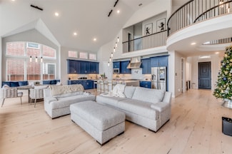 4821 Meadow Creek Dr, Mc Kinney, TX 75070