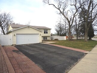1908 Morrow Ave, North Chicago, IL 60064
