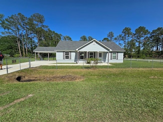 311 Greenridge Dr, Nashville, GA 31639