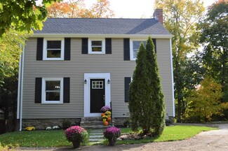 9 Lovell Dr, Worcester, MA 01603
