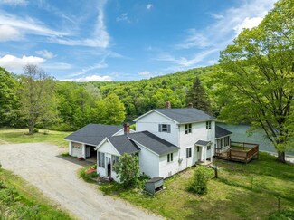 44 Russell Rd, Guilford, VT 05301