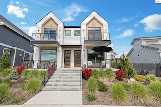 2418 N Atlas Rd, Fernan Lake Village, ID 83814