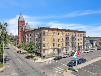 173 Elm St Unit 2LF, Holyoke, MA 01040