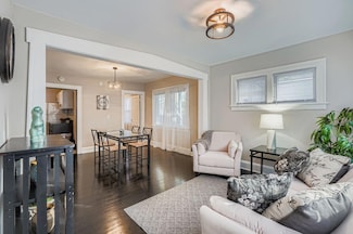 3246 Washburn Ave N, Minneapolis, MN 55412