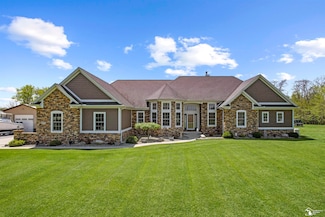 4635 Laplaisance Rd, La Salle, MI 48145