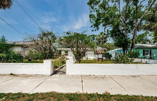 306 Banana St, Tarpon Springs, FL 34689