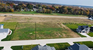 375 Ann Ave, Riverdale, IA 52722