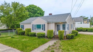 43 Caswell St, New Bedford, MA 02745