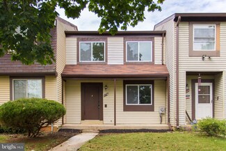 8796 Discovery Blvd, Walkersville, MD 21793