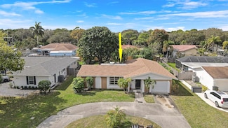 9733 Daffodil Cir S, Palm Beach Gardens, FL 33410