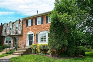 4622 Linmar Ct, Alexandria, VA 22312