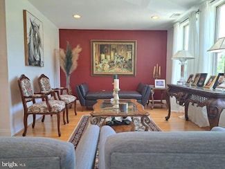 23380 Evening Primrose Square, Ashburn, VA 20148