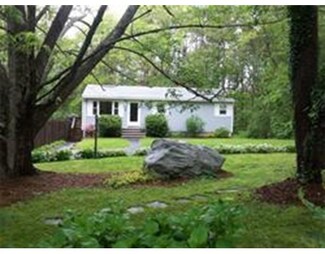 3 Kenneth Petty Dr, Assonet, MA 02702