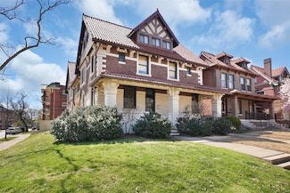 6100 Waterman Blvd Unit 5, Saint Louis, MO 63112