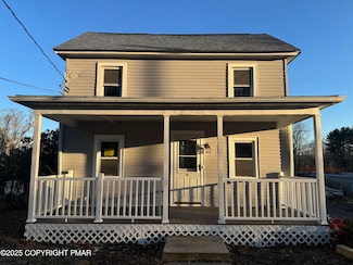 1117 Mill St, Tobyhanna, PA 18466