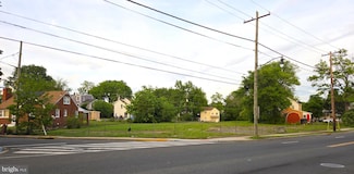 711 Eastern Ave NE, Fairmount Heights, MD 20743