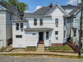 405 Forest Ave, Morgantown, WV 26505