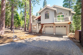 2260 Deveron Way, South Lake Tahoe, CA 96150