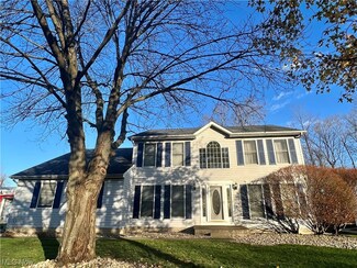 101 Oakdale Place, Cortland, OH 44410