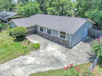 2412 Giddens Ave, Seffner, FL 33584